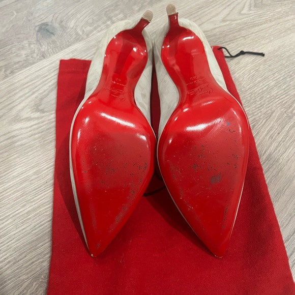Christian Louboutin suede heels size 40 - Picture 7 of 7